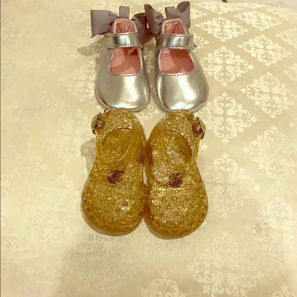 Gerber Other - Adorable baby girl shoe bundle!